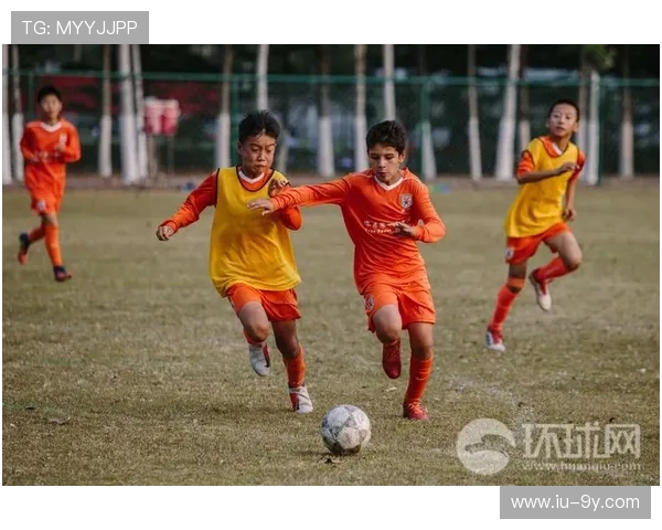 新疆足球小将王睿泽成长历程与职业生涯发展全解析